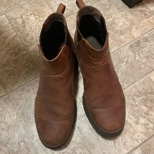 Merrell Chelsea boots
